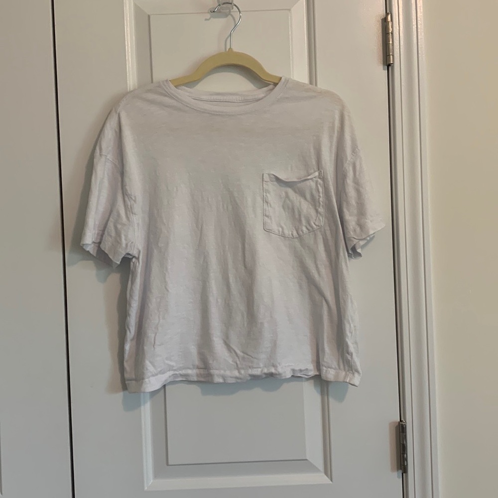 Set of 3 Target brand Universal Thread cropped boxy t-shirts, size small. GUC.